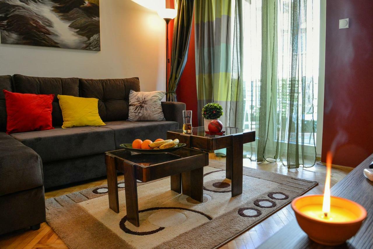Tomas Apartments Скопье Экстерьер фото