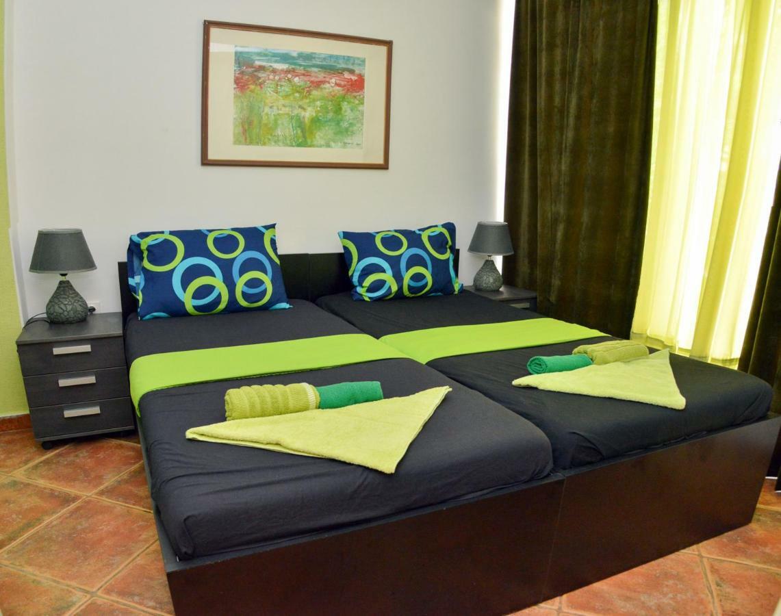 Tomas Apartments Скопье Экстерьер фото