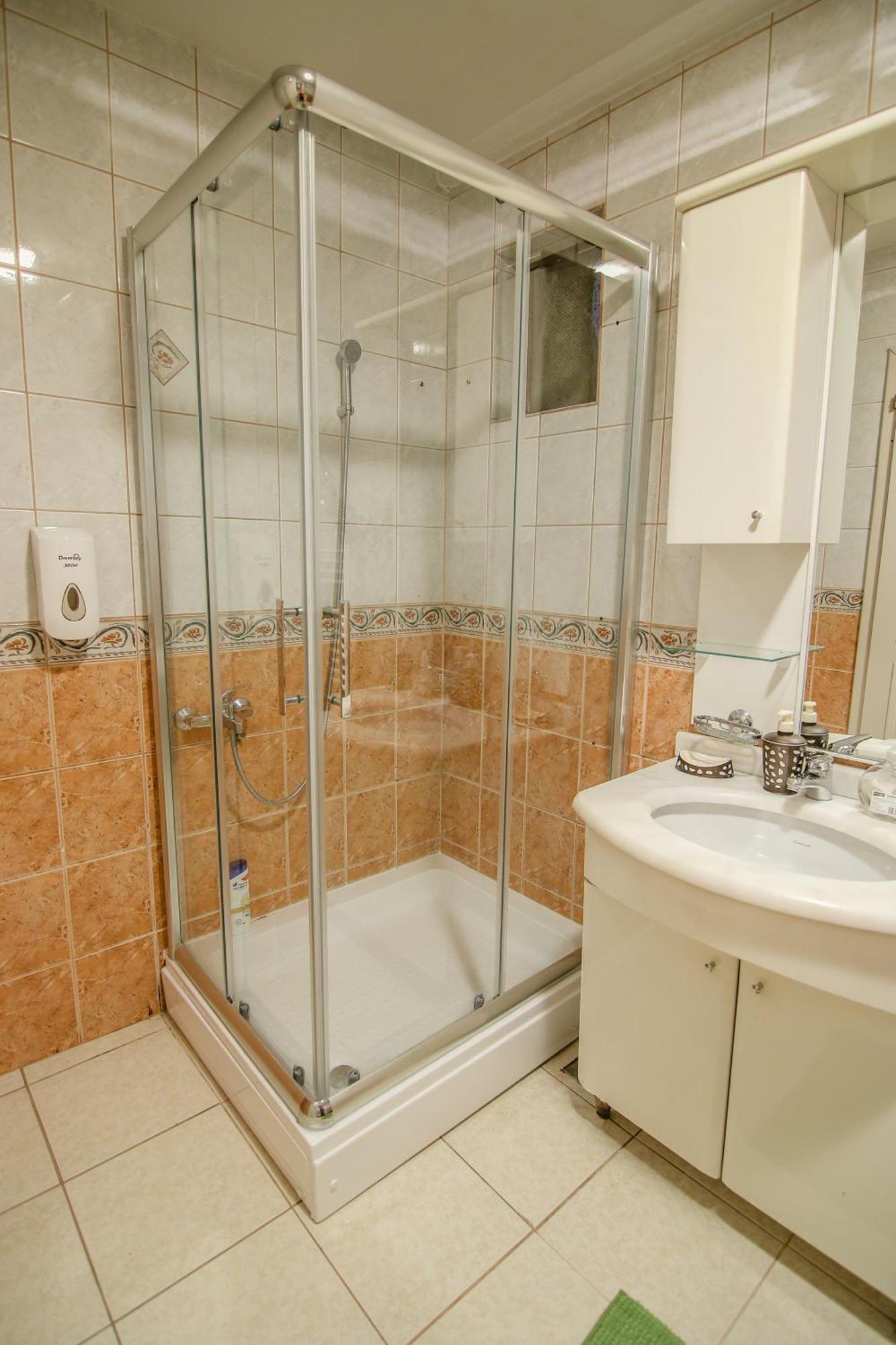Tomas Apartments Скопье Экстерьер фото